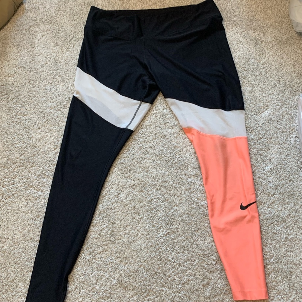 Nike Yoga Pants